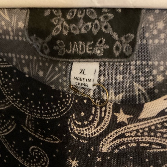 Elegant Black and Cream Jade/Johnny Was Patterned Dress - Picture 4 of 4